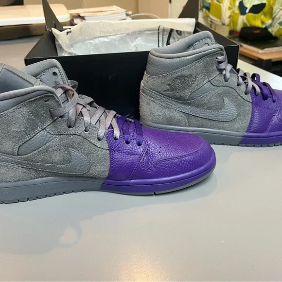 Air Jordan Athletic Shoes in Gray and Purple - Picture 3 of 7